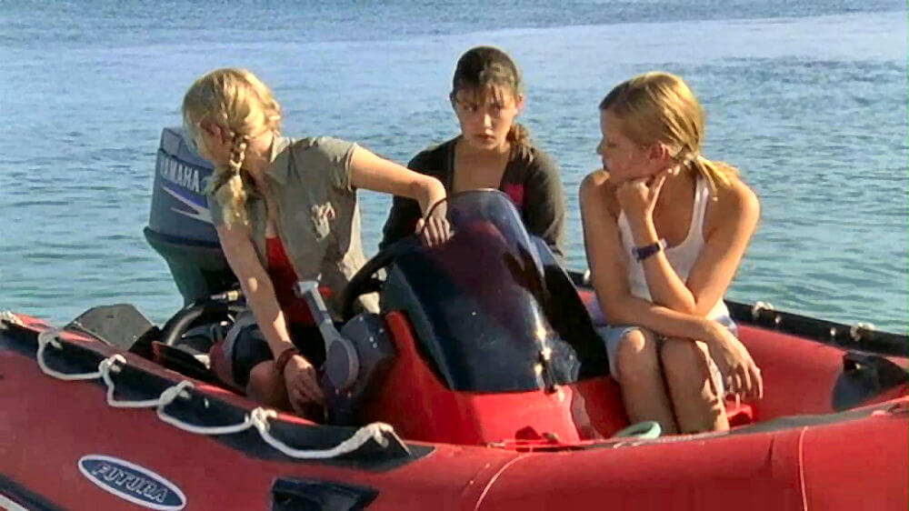 Rikki, Cleo and Emma in the Zodiac after it ran out of fuel
